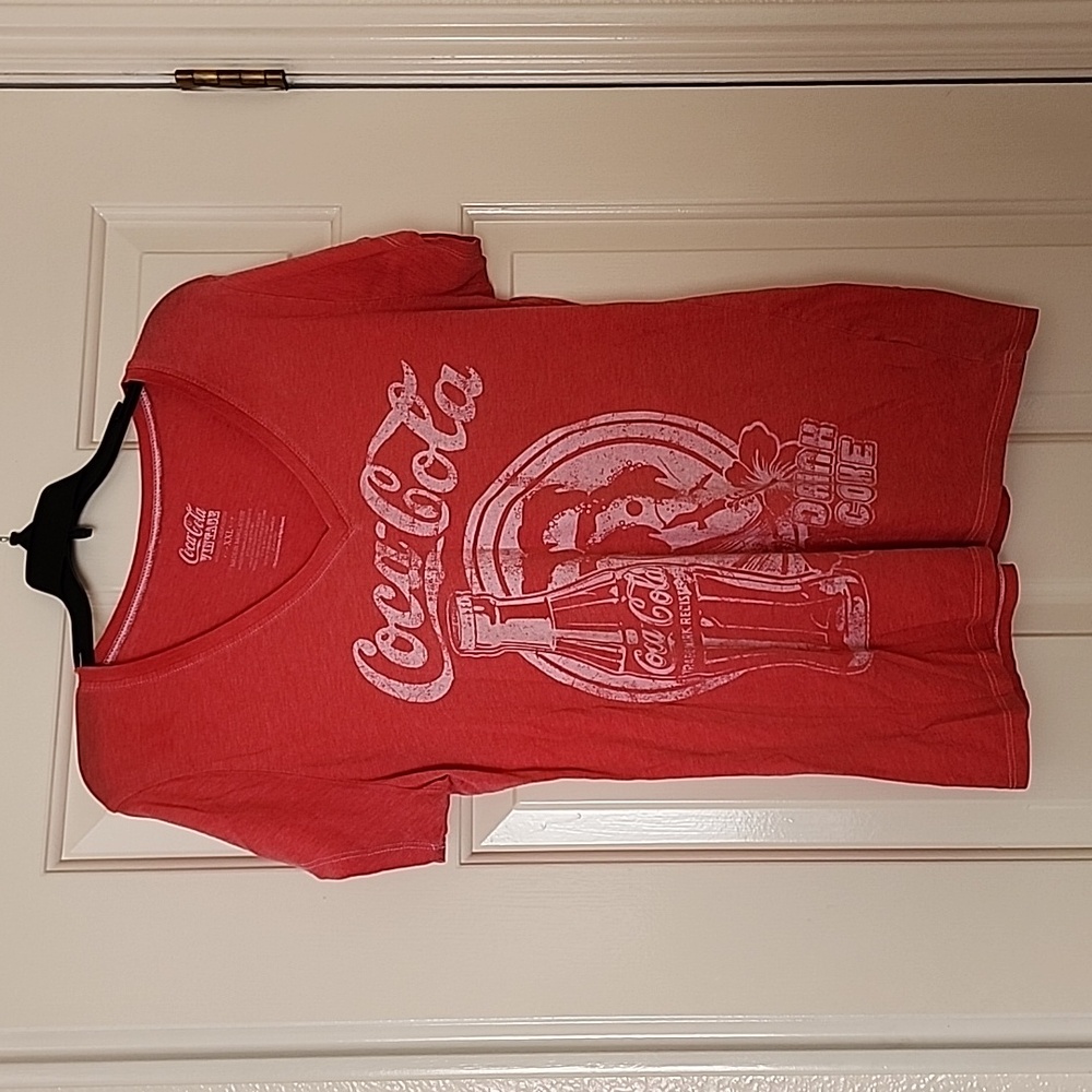 Coca Cola Women's Red Short Sleeve Tee